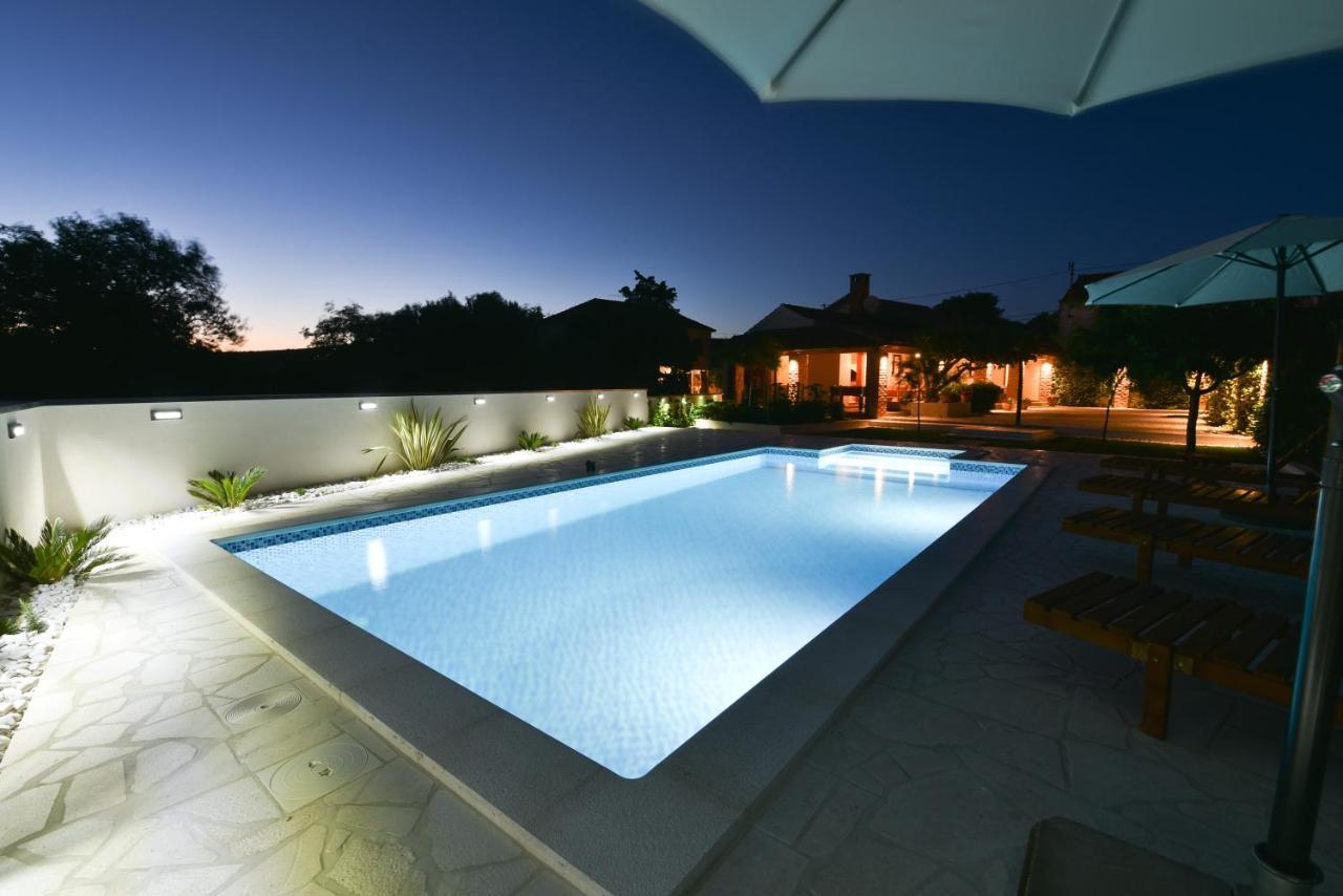 Villa Navita Augustinus With Pool Debeljak Exterior foto
